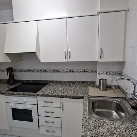 Apartamento Dos Habitaciones, Frente A La Playa, * Benicassim